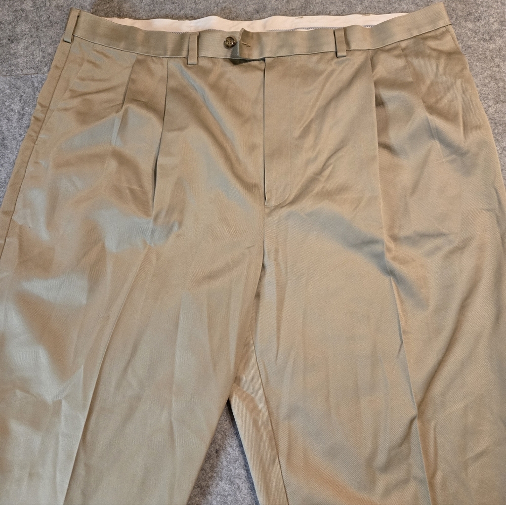 Mens Roundtree & Yorke 46x34 Cotton Dress Pants